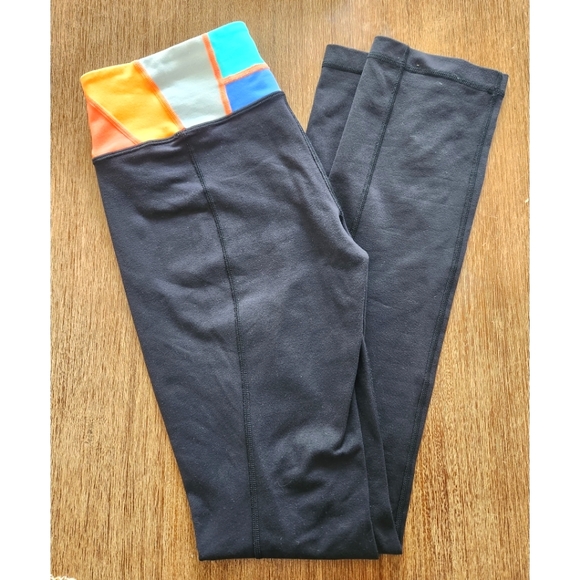 lululemon athletica Pants - 🍋 Lululemon Reversible Color block waist Legging Pants | Size 8